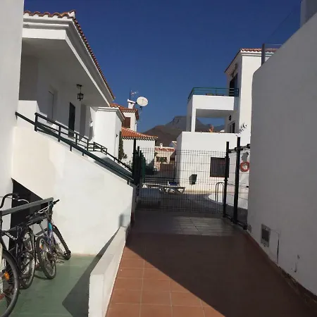 Summer Sunshine In Cristianos Apartment *